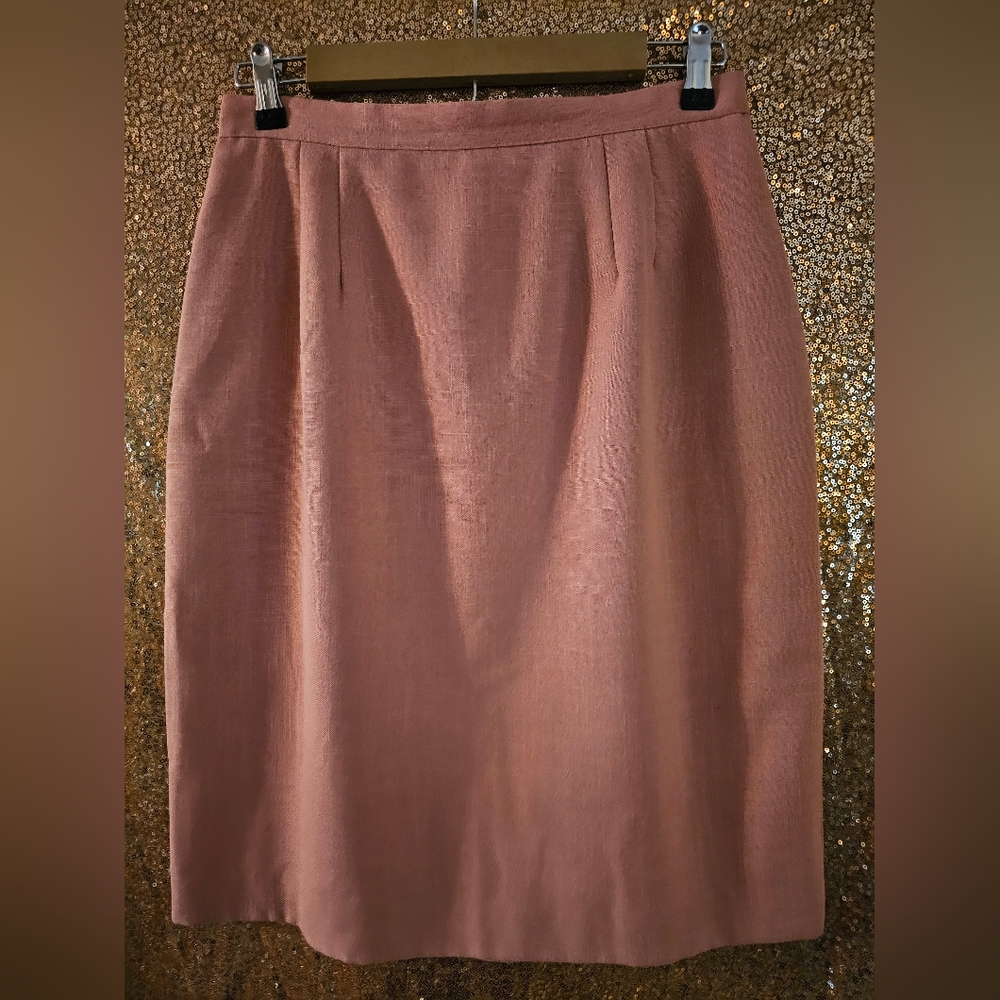 Isaac Hazan Fully Lined Pencil Skirt, Size 12, Pink, 24 Inches in Length